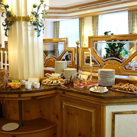 Parkhotel Luisenbad Hotel 4*